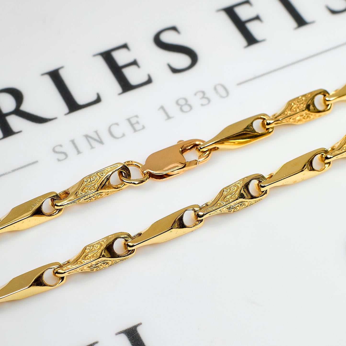 Pre-Owned 9ct Gold Tulip Link Pattern Polish Necklace
