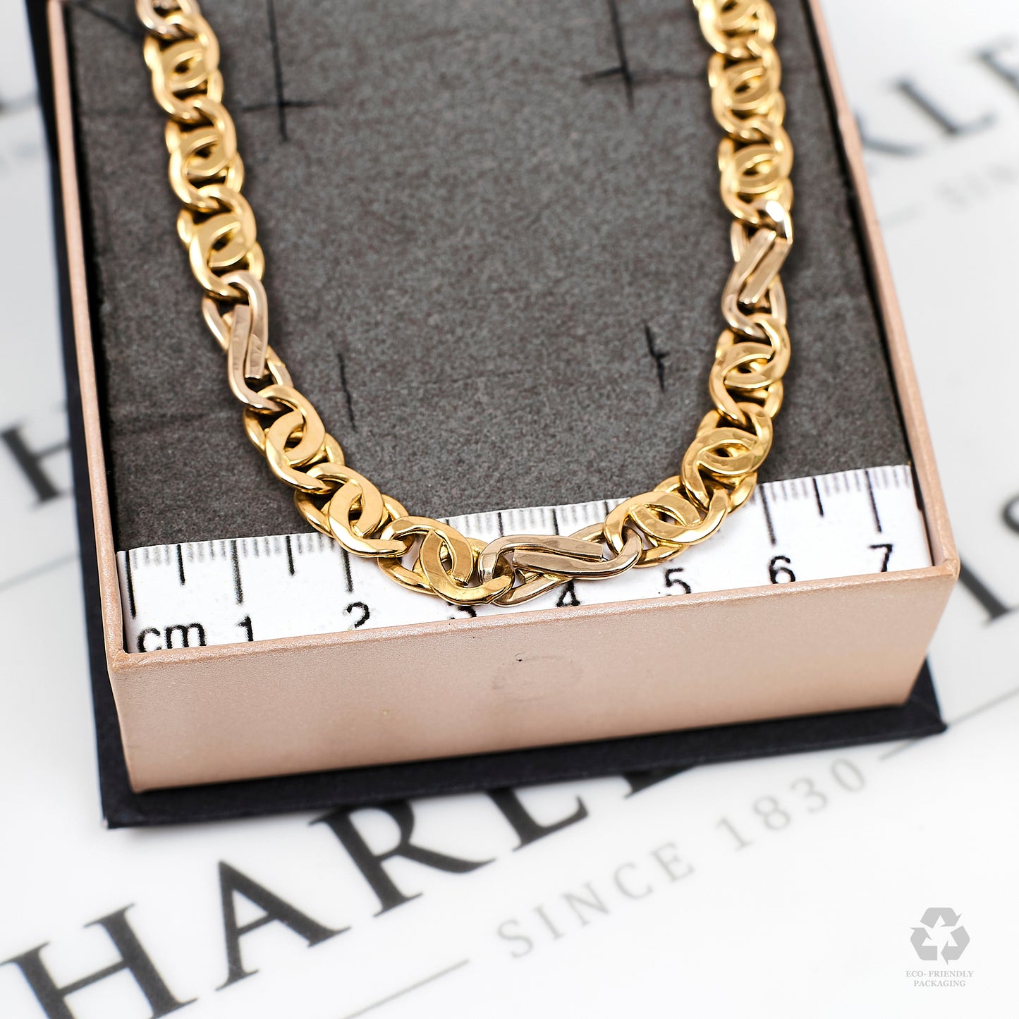 Pre-Owned 18ct Gold Fancy Anchor Link Chain 24 Inch