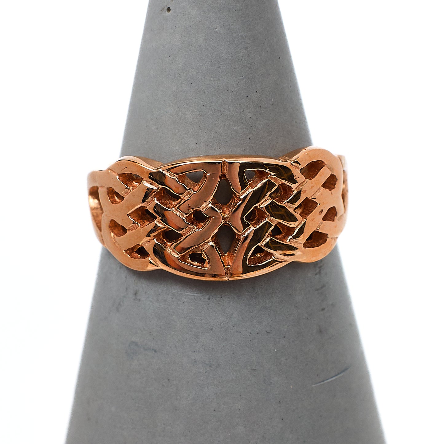 Pre-Owned 9ct Rose Gold Celtic Knot Ring Size J.5