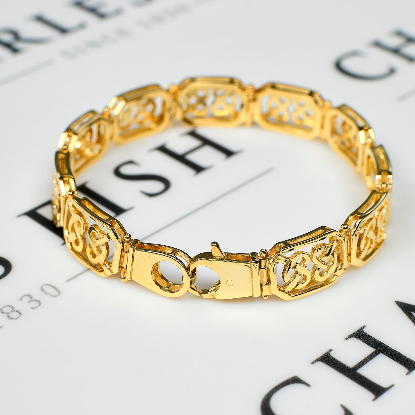 Pre-Owned 9ct Gold Celtic Knot Bracelet 7.5 Inch
