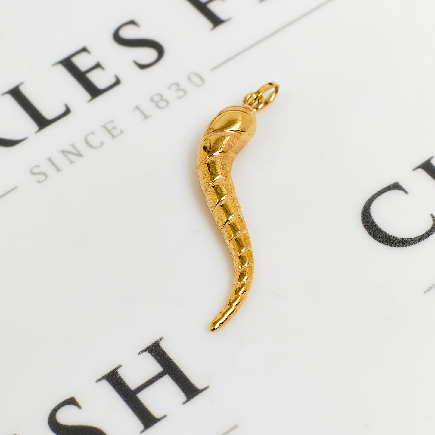 Pre-Owned 9ct Gold Horn Of Life Pendant Twist Design