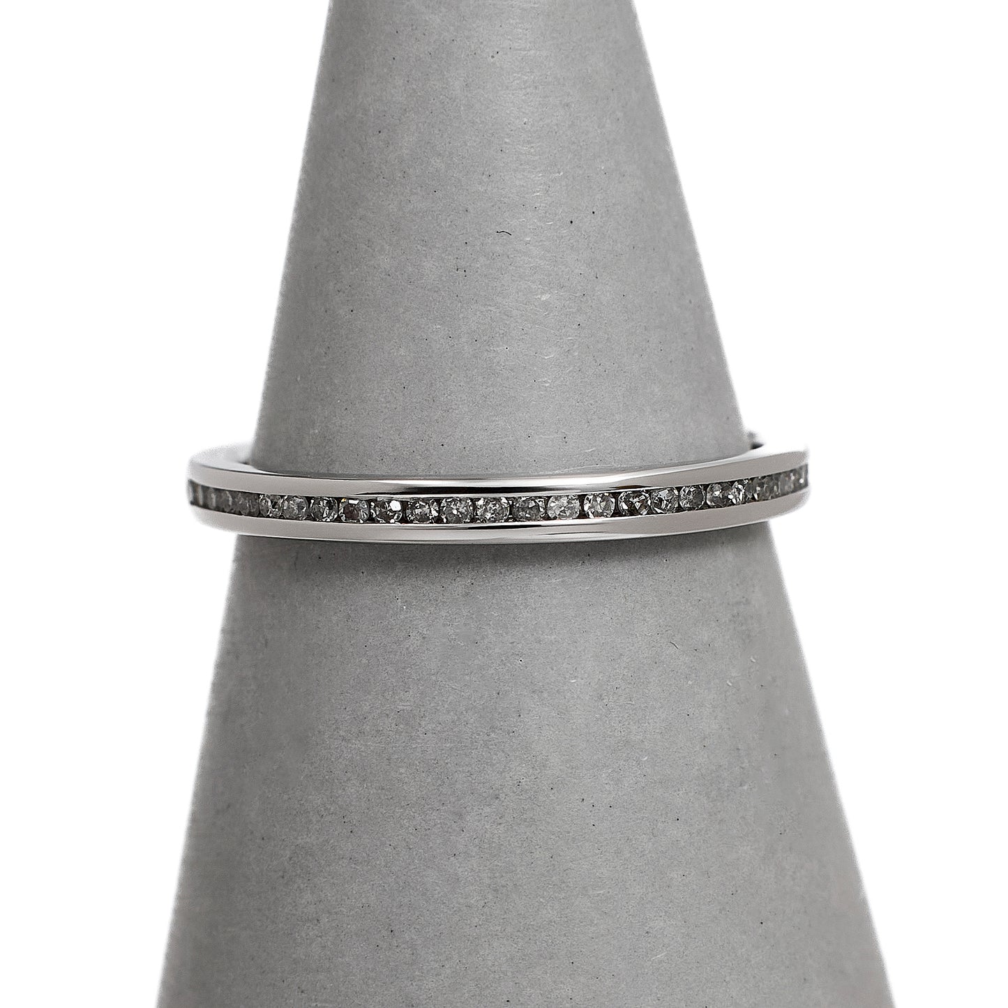 Pre-Owned 18ct White Gold 35 Diamond Slim Band Ring Size I