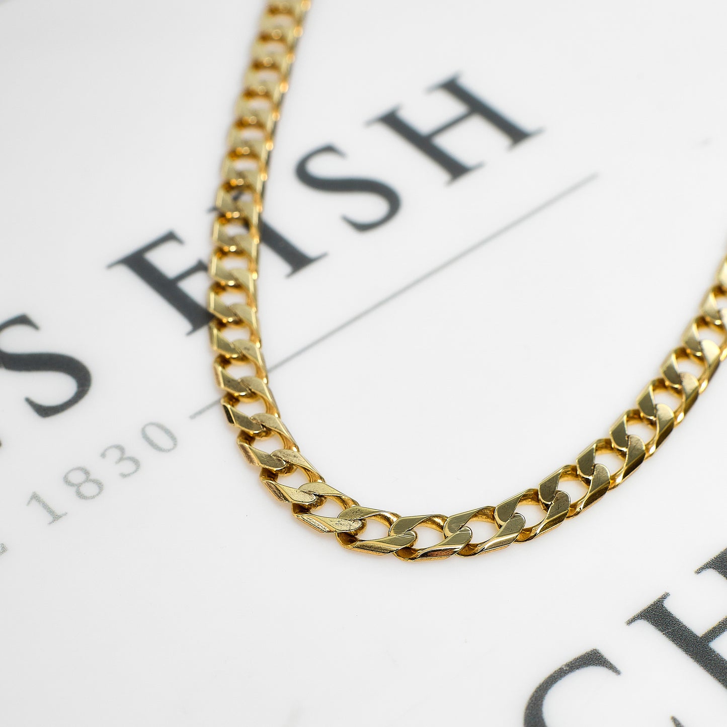 Pre-Owned 9ct Gold Curb Chain Necklace 24 Inch