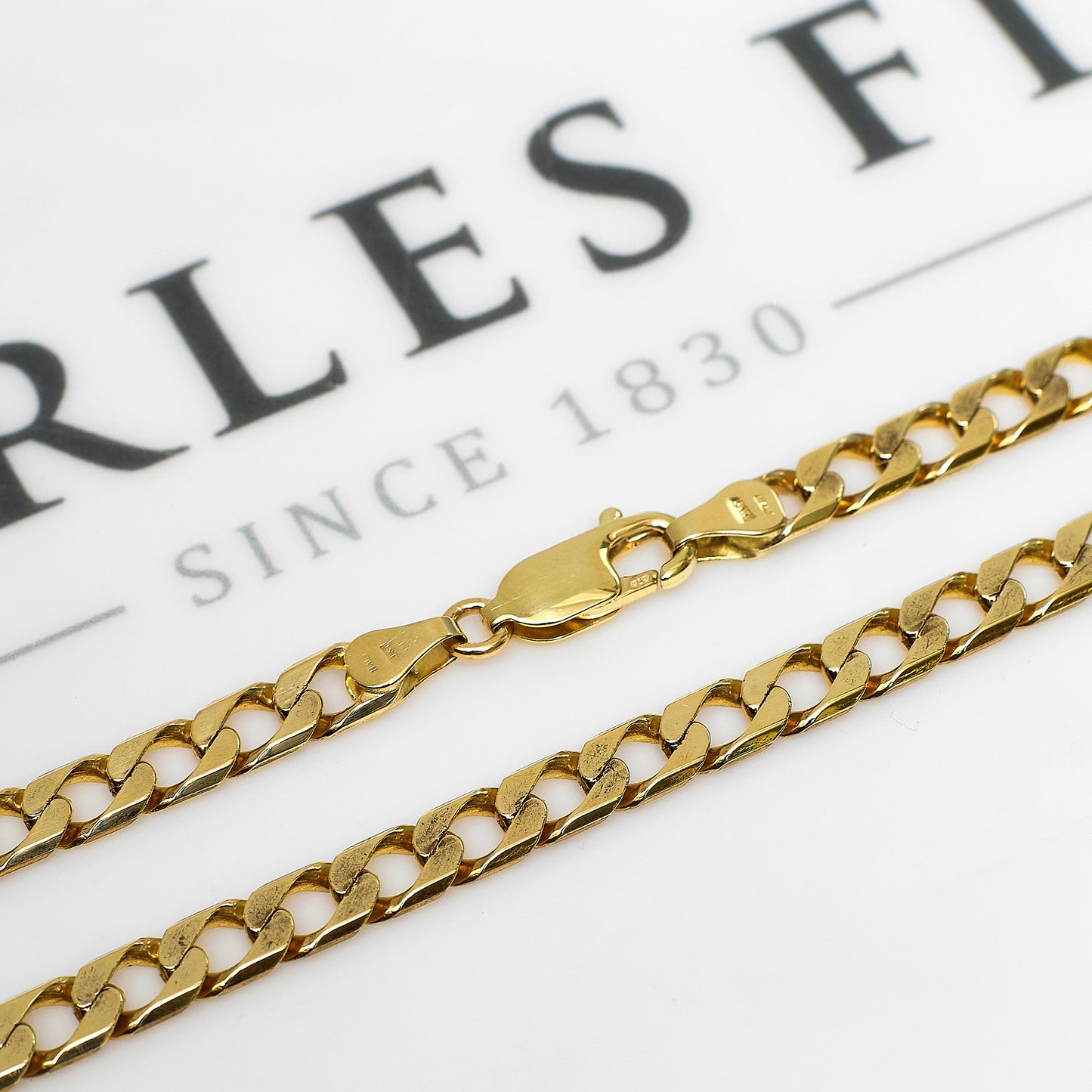 Pre-Owned 9ct Gold Curb Chain Necklace 24 Inch