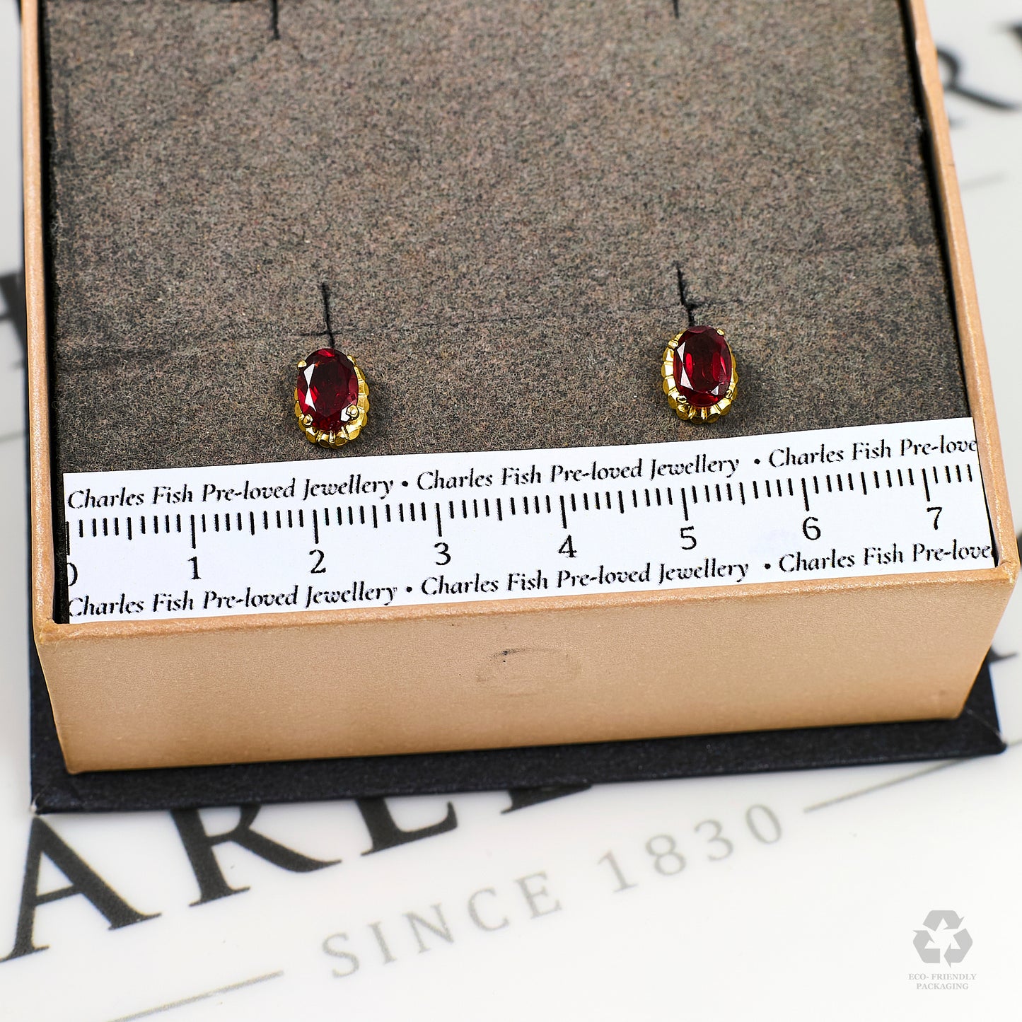 Pre-Owned 9ct Gold Oval Garnet Stud Earrings