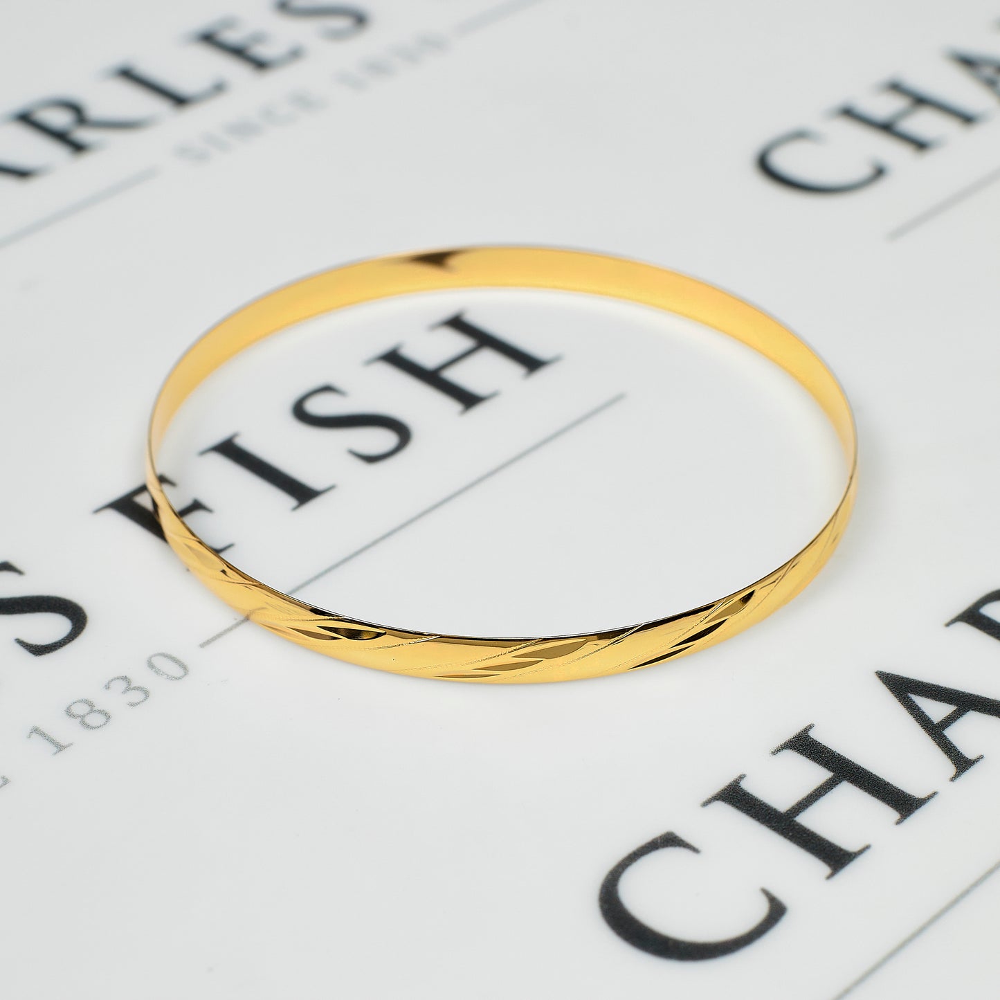 Pre-Owned 9ct Gold Twist Design Bangle