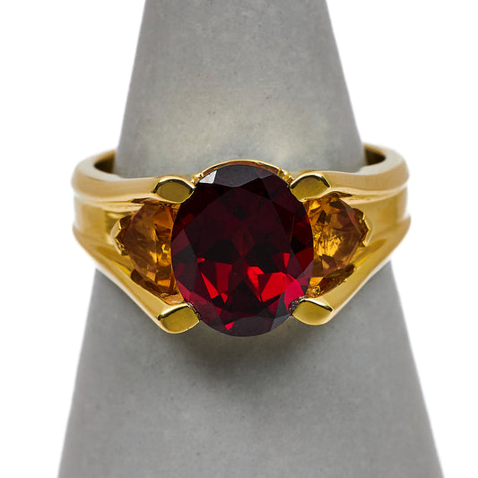 Pre-Owned 14ct Gold Oval Garnet Ring Size T
