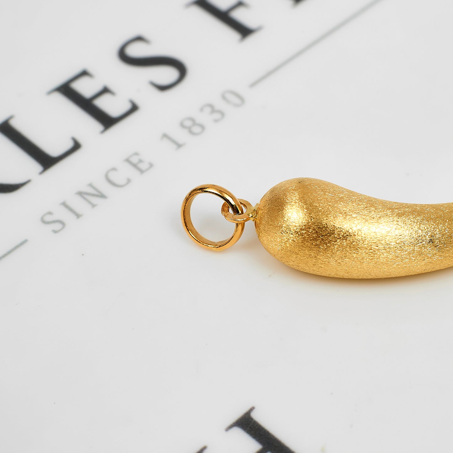Pre-Owned 9ct Gold Horn Of Life Pendant Satin Finish