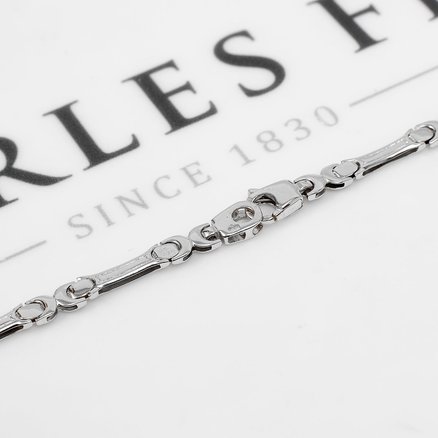 Pre-Owned 18ct White Gold Bar Link Necklace 17 Inch