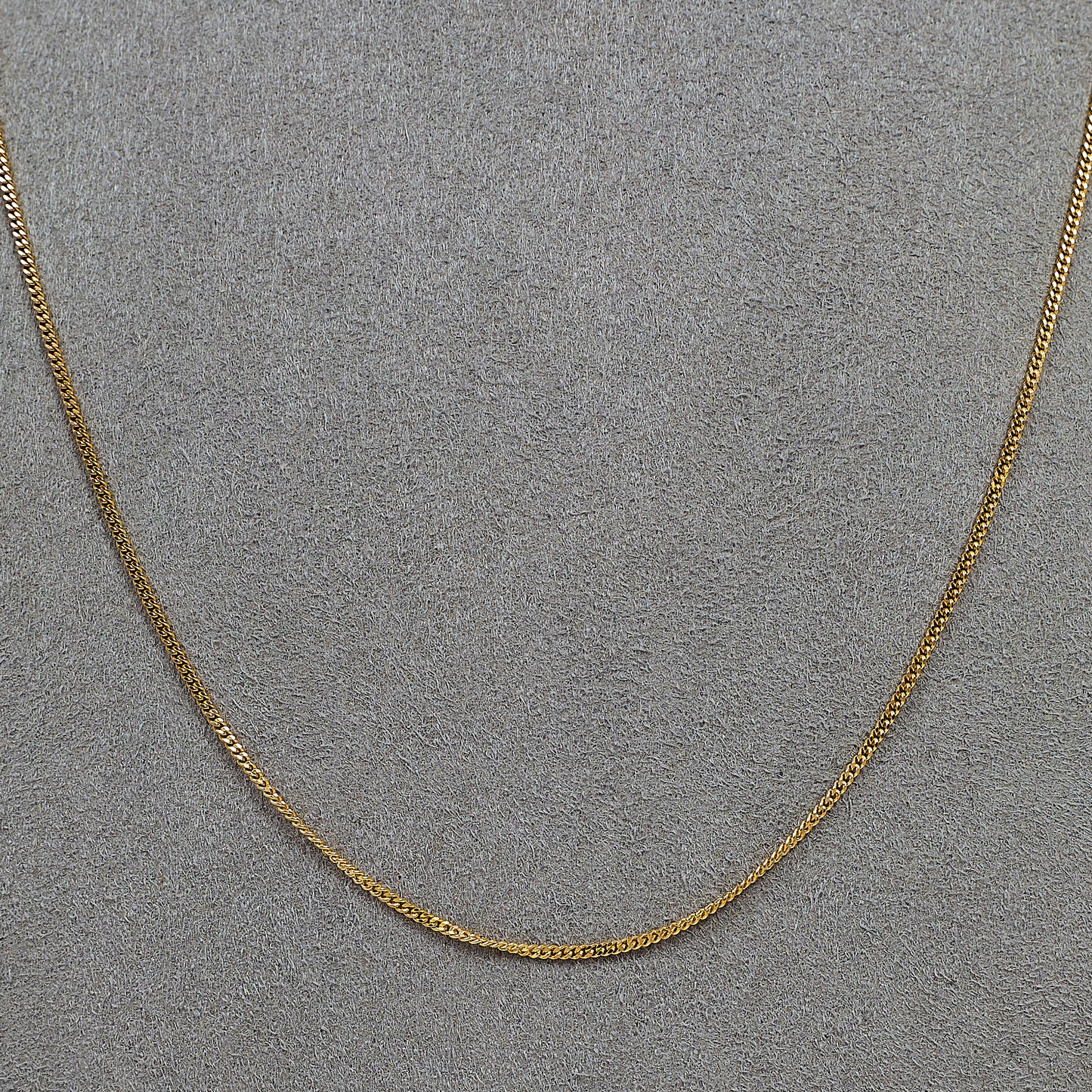 Pre-Owned 9ct Gold Curb Chain Necklace 18 Inch