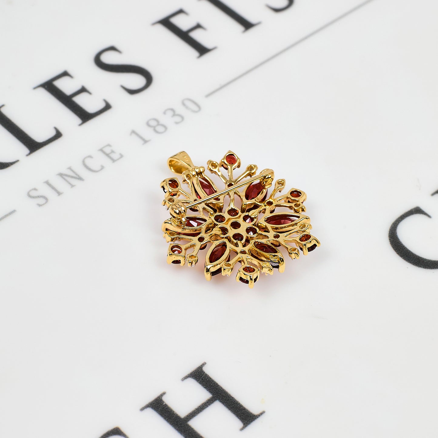 Pre-Owned 9ct Gold Garnet & Diamond Cluster Brooch