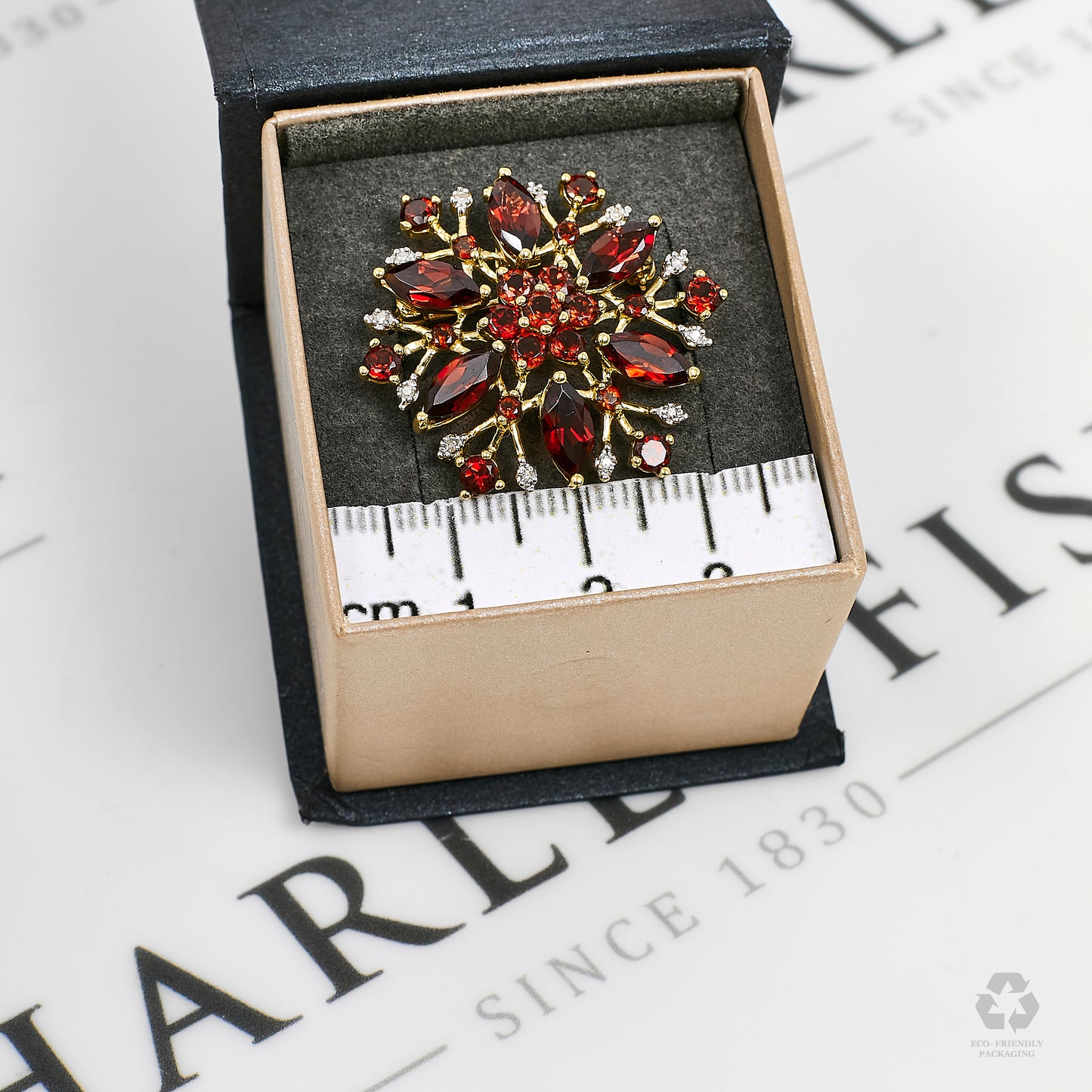 Pre-Owned 9ct Gold Garnet & Diamond Cluster Brooch