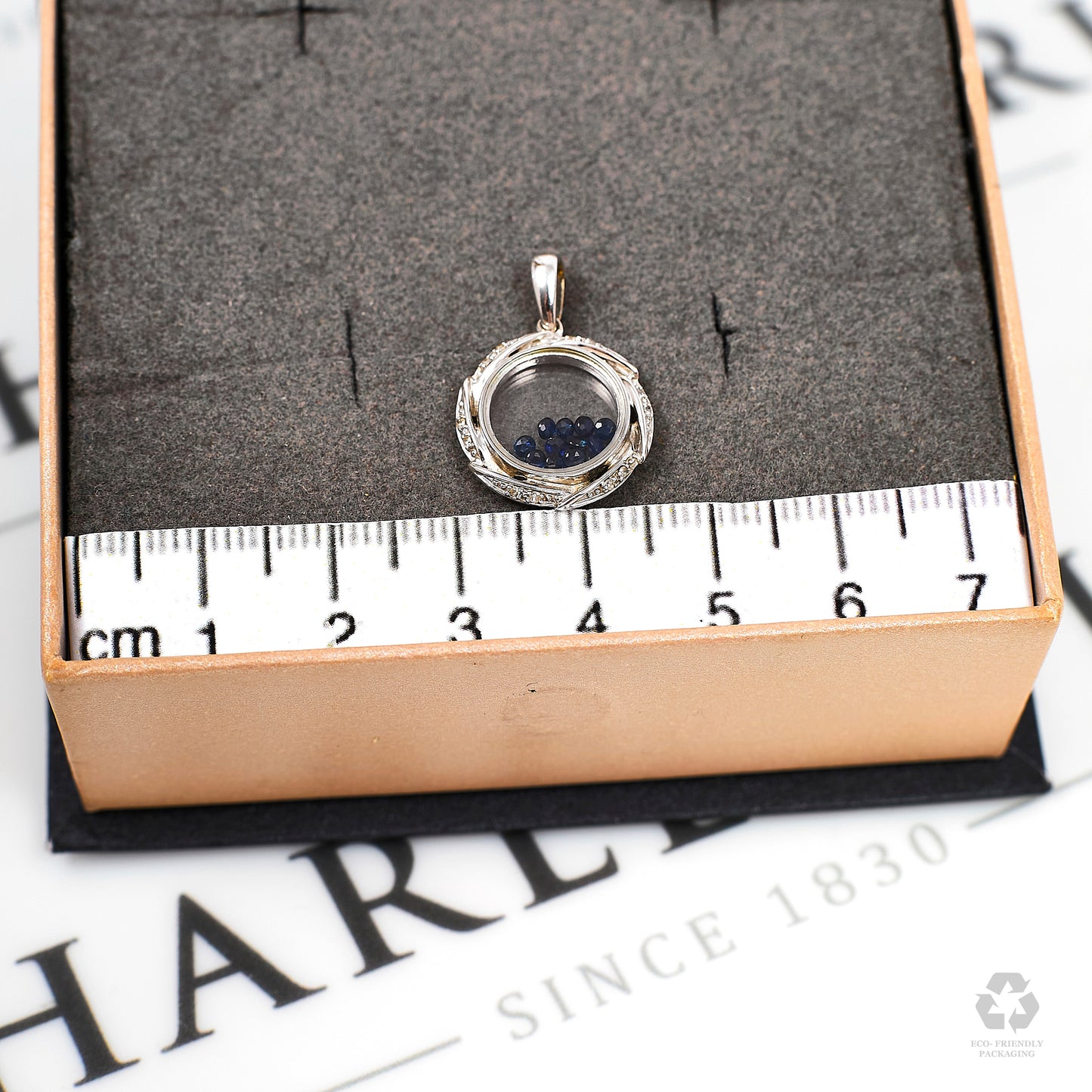 Pre-Owned 9ct White Gold Diamond & Sapphire Pendant