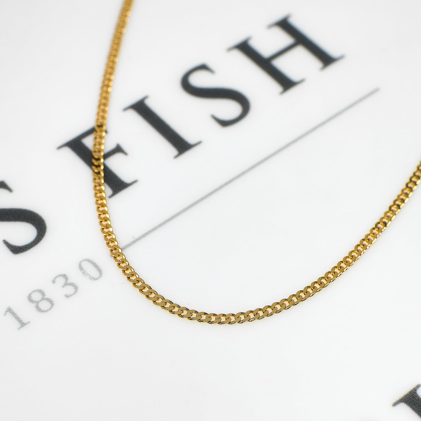 Pre-Owned 9ct Gold Curb Chain Necklace 16 Inch