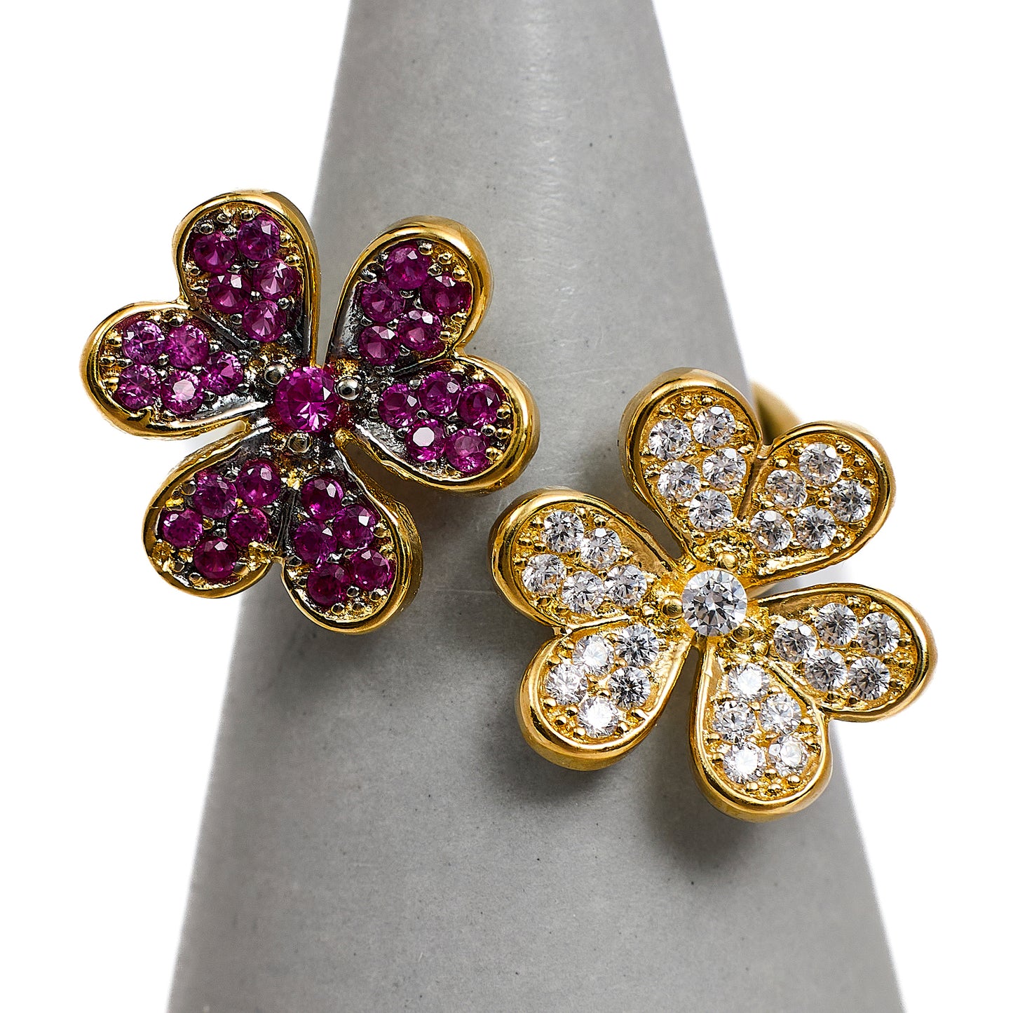 Pre-Owned 14ct Gold Synthetic Red & White Stone Flower Ring