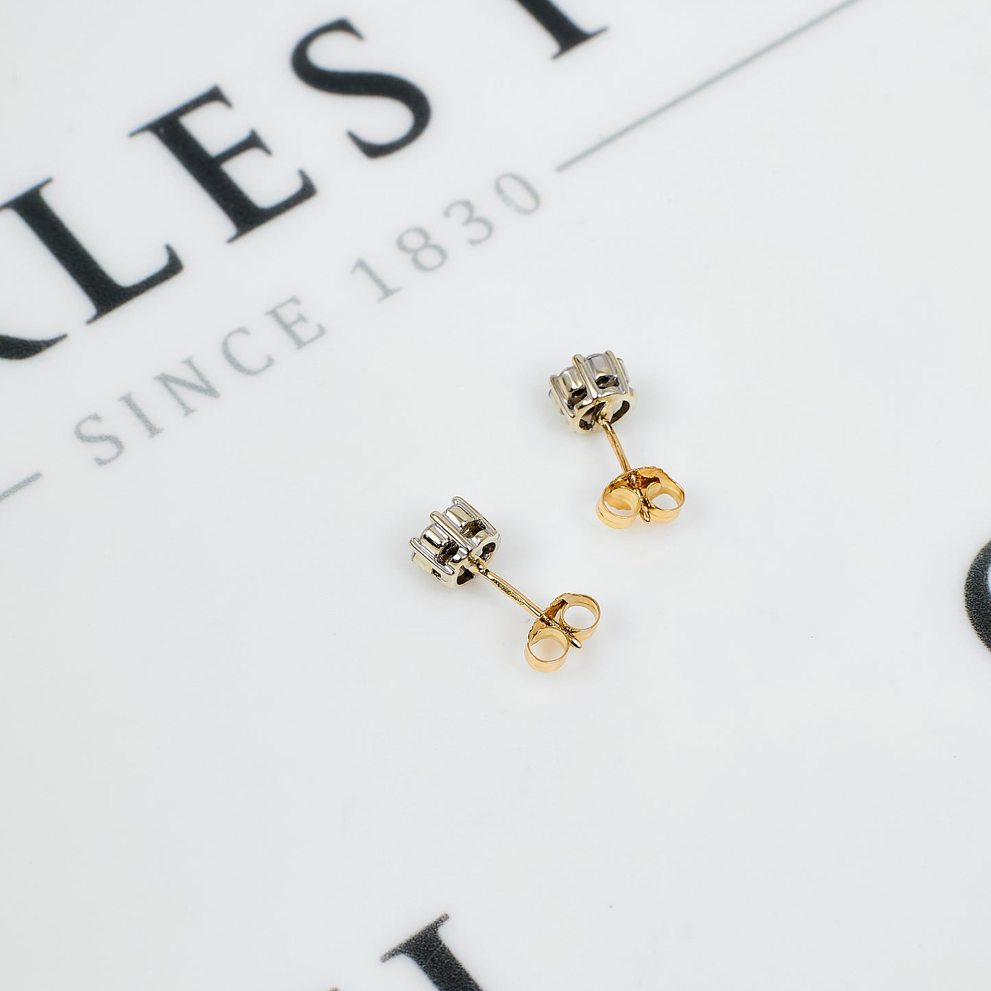 Pre-Owned 9ct Gold Diamond Cluster Stud Earrings