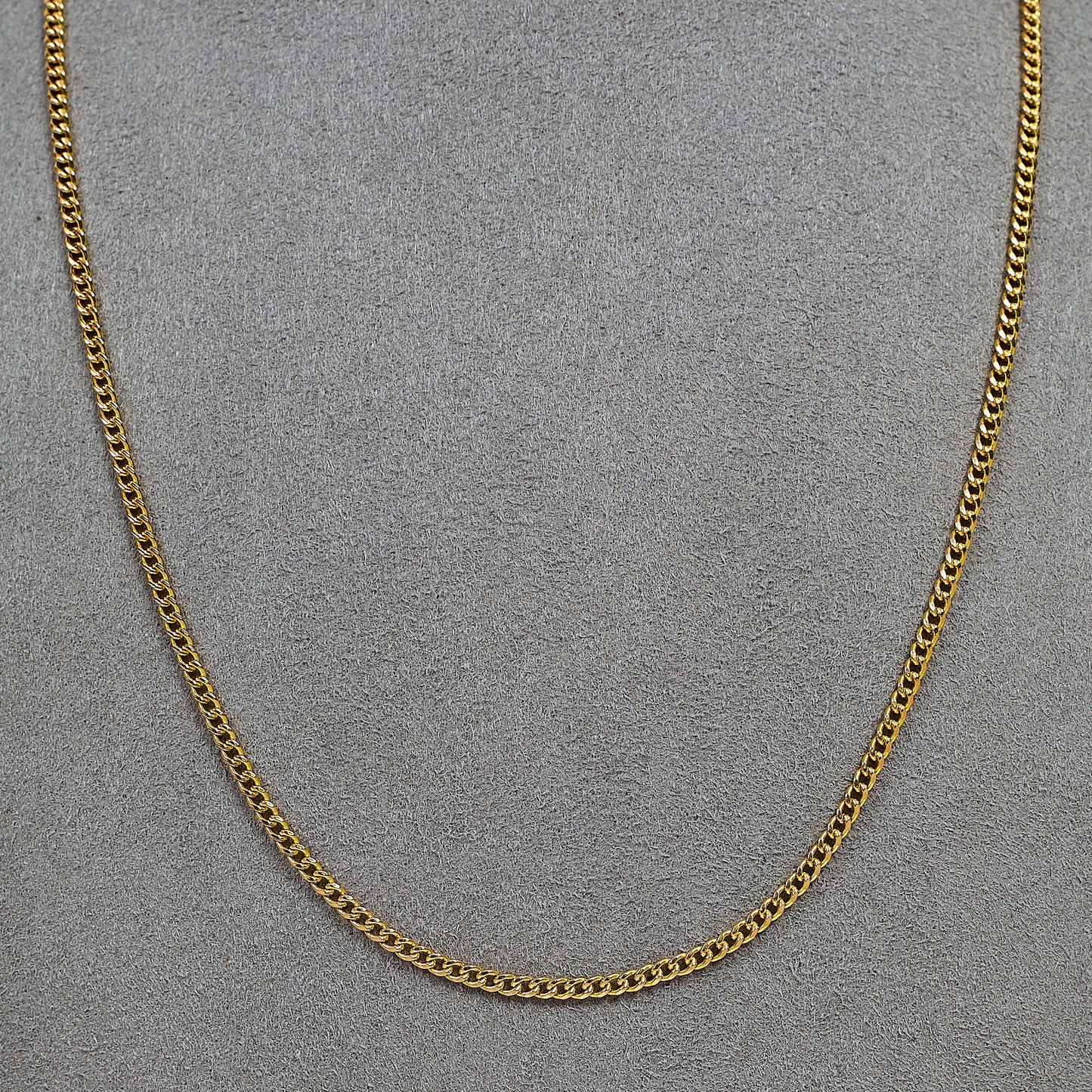 Pre-Owned 9ct Gold Curb Chain Necklace 18 Inch Hollow