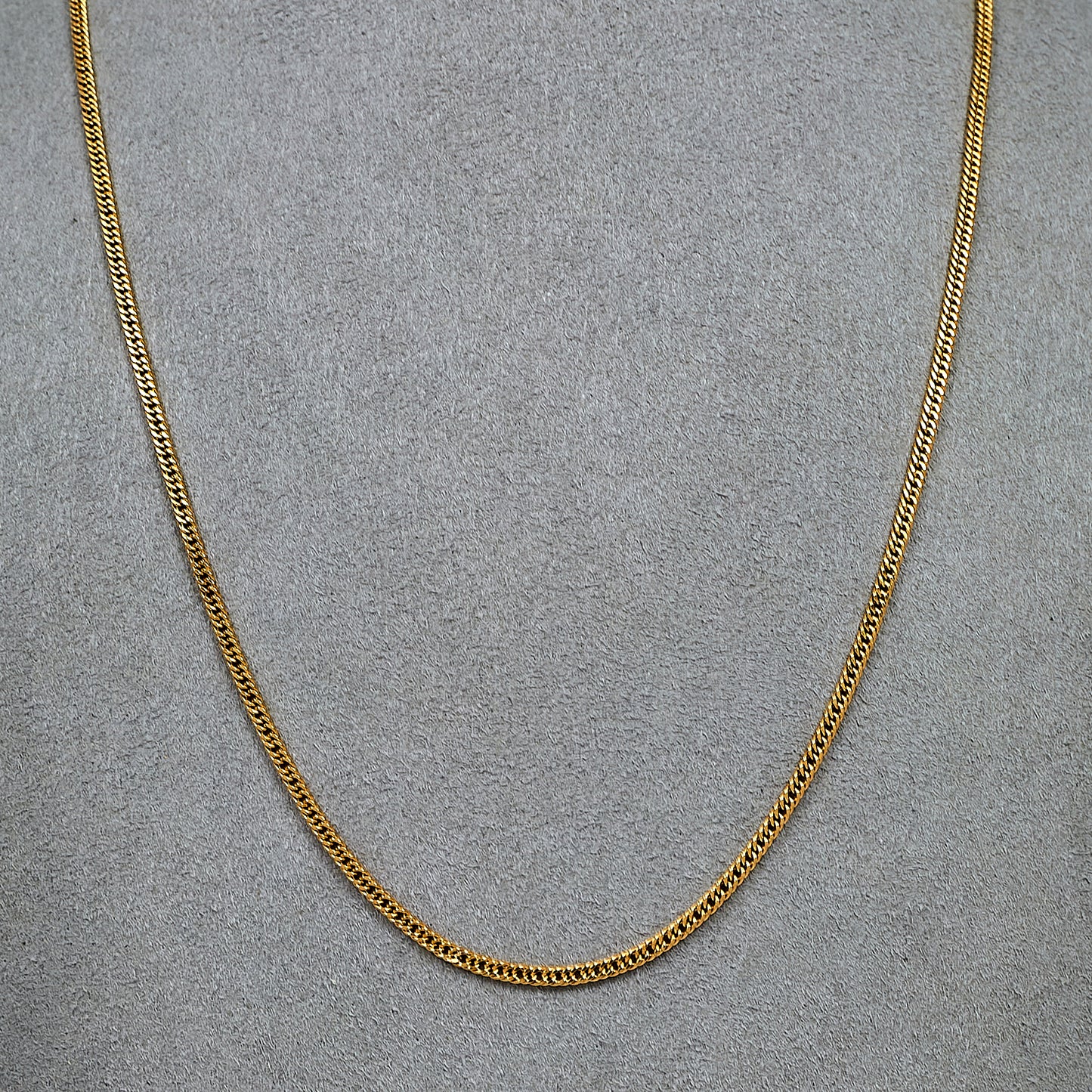 Pre-Owned 9ct Gold Curb Chain Necklace 18 Inch