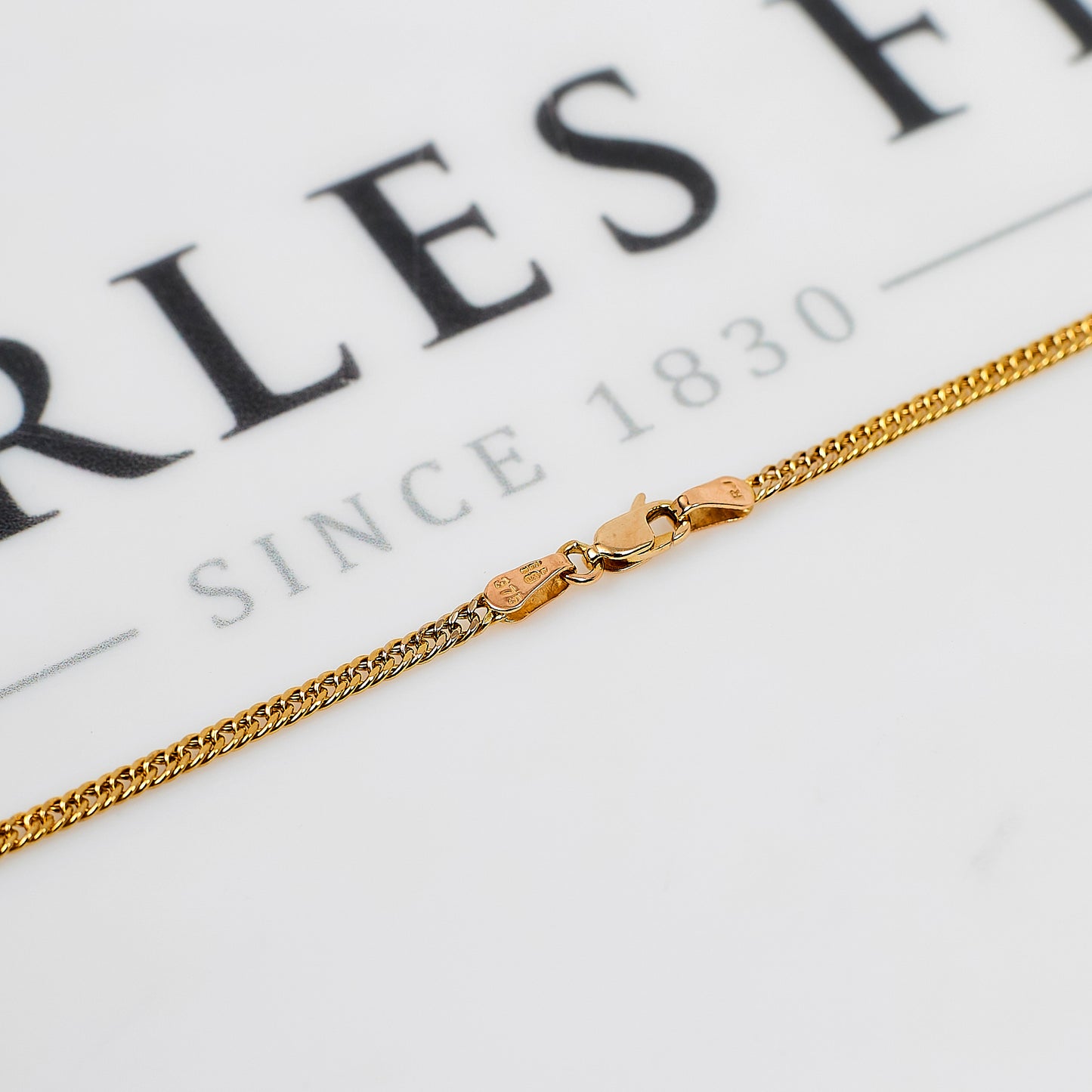 Pre-Owned 9ct Gold Curb Chain Necklace 18 Inch