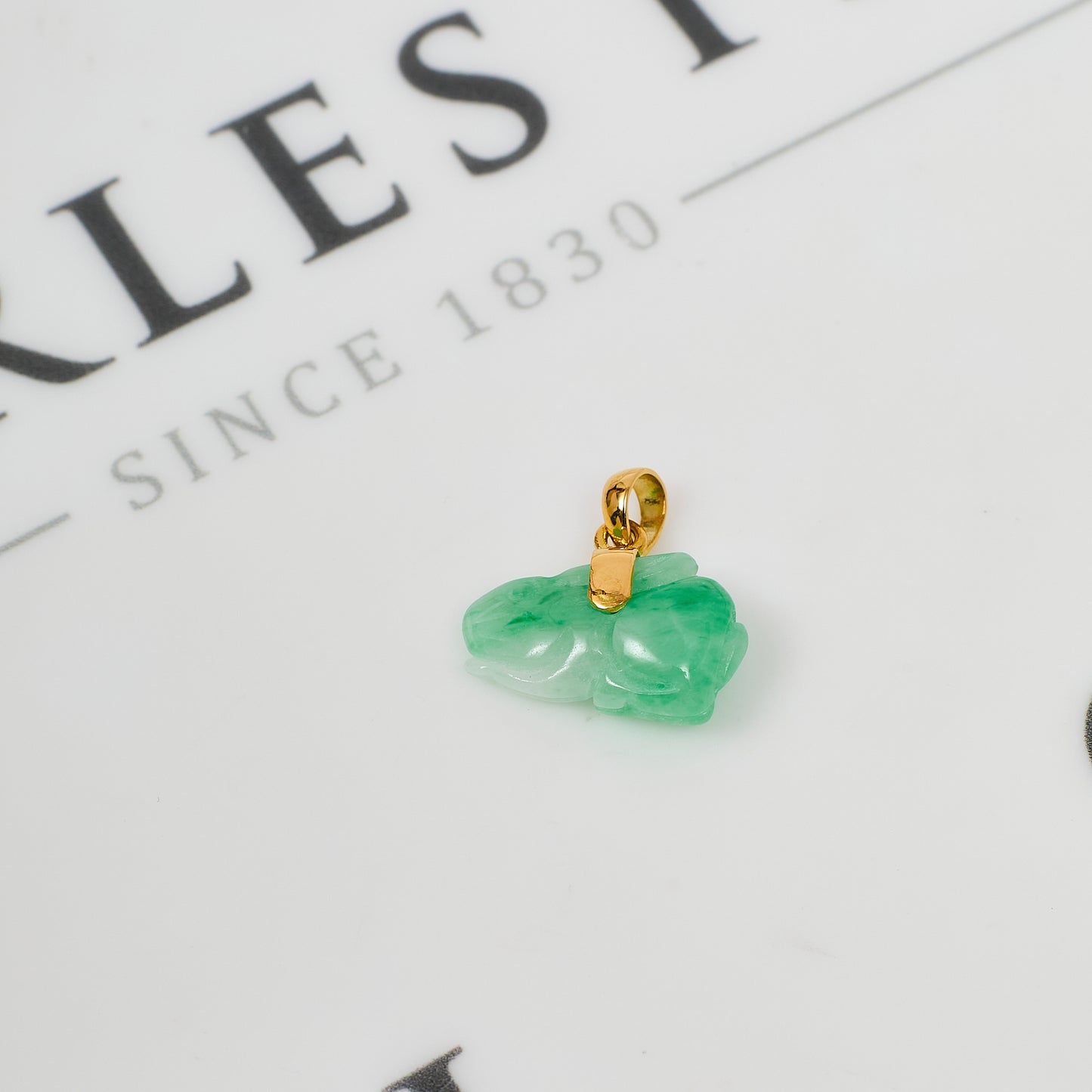 Pre-Owned 14ct Gold Jade Rabbit Pendant
