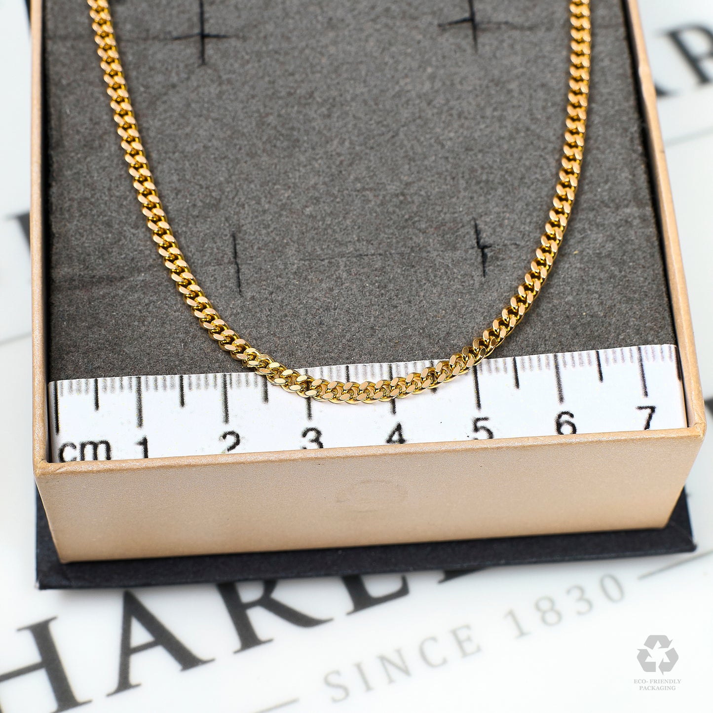 Pre-Owned 9ct Gold Curb Chain Necklace 18 Inch
