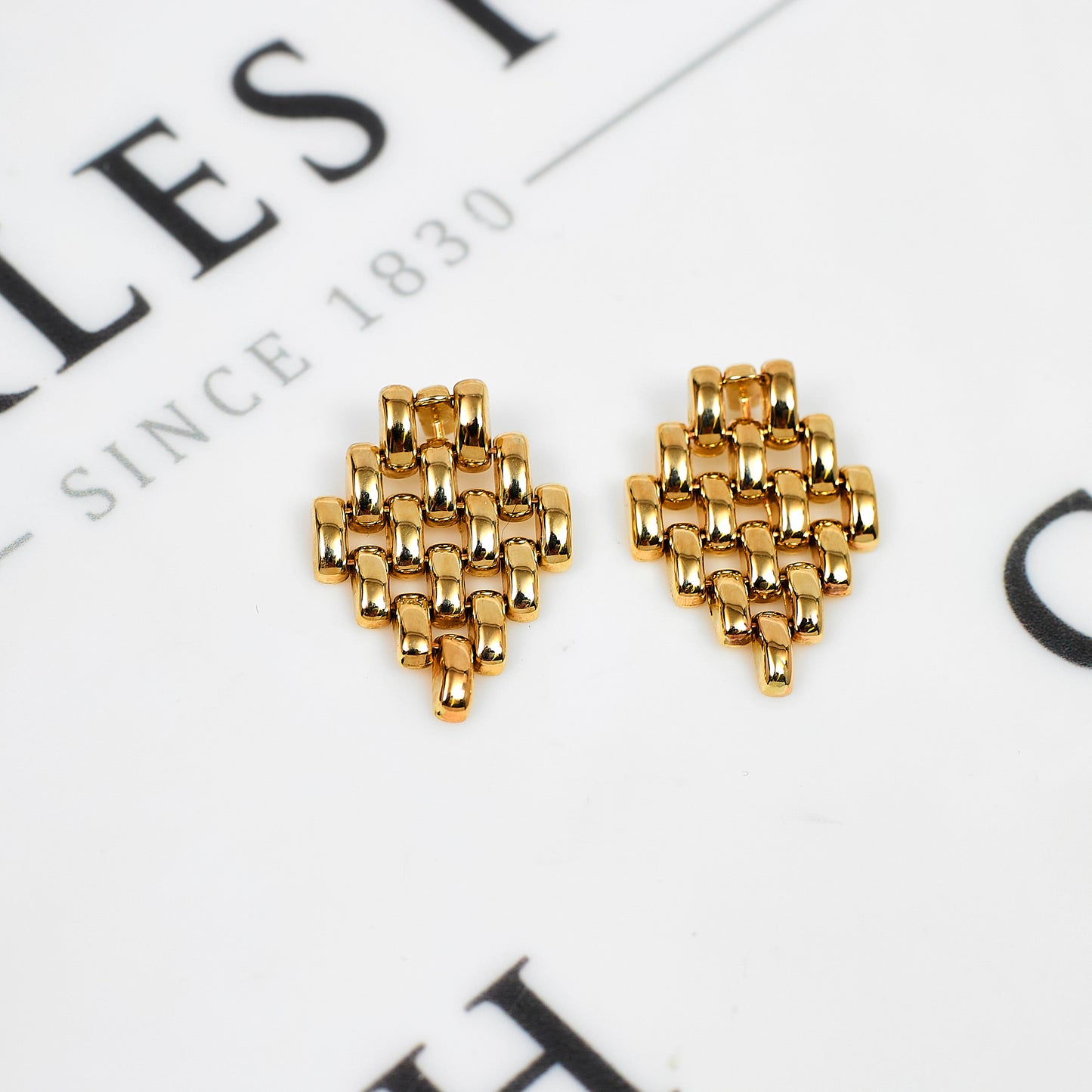 Pre-Owned 9ct Gold Rhombus Shape Brick Design Drop Earrings