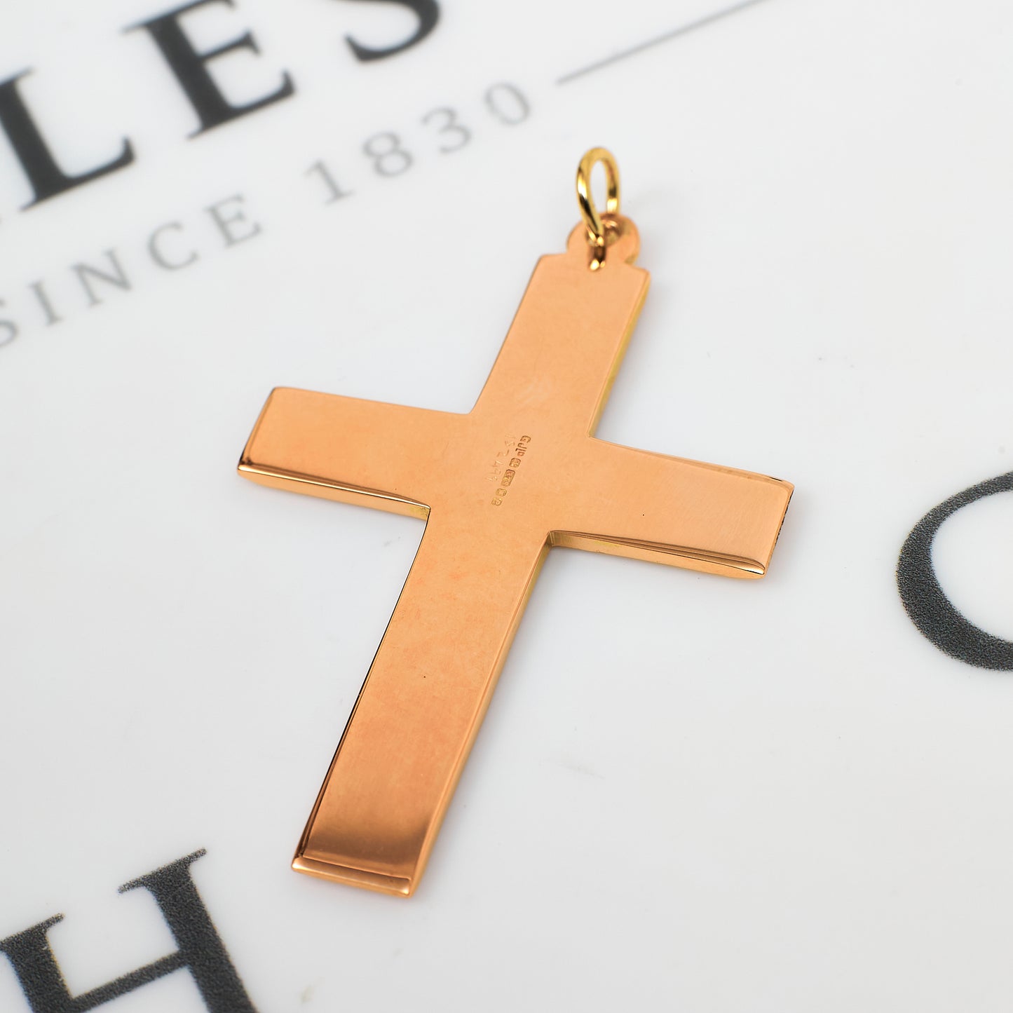 Pre-Owned 9ct Gold Sunburst Pattern Cross Pendant