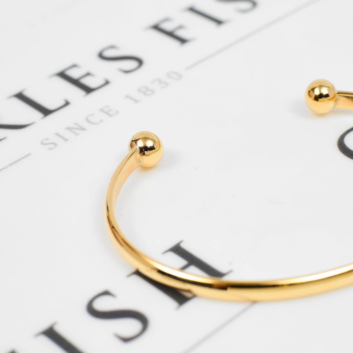 Pre-Owned 9ct Gold Torque Bangle