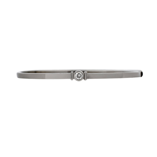 Pre-Owned 9ct White Gold Single CZ Bangle