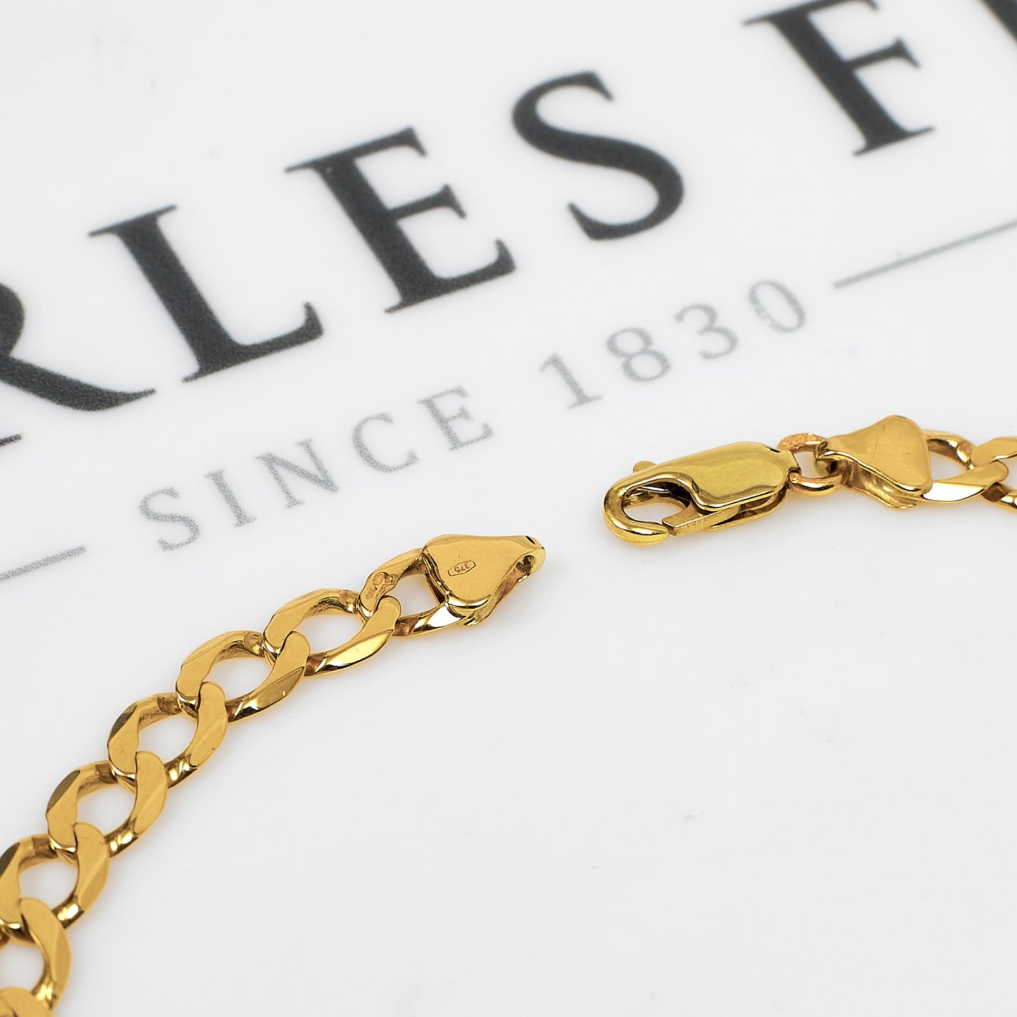 Pre-Owned 9ct Gold Curb Chain Bracelet 8 Inch
