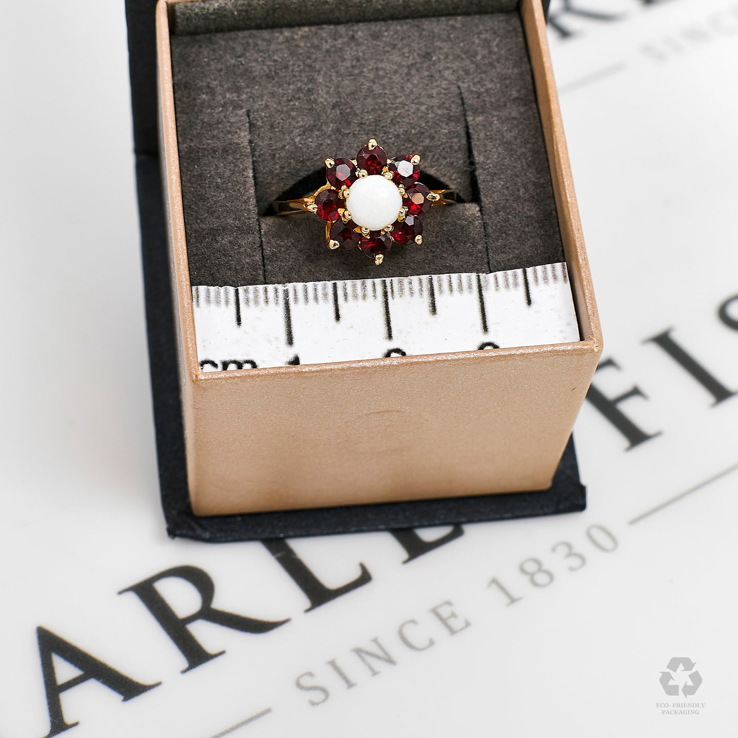 Pre-Owned 9ct Gold Opal & Garnet Ring Size L.5