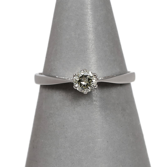 Pre-Owned 18ct White Gold Diamond Solitaire Ring Size M