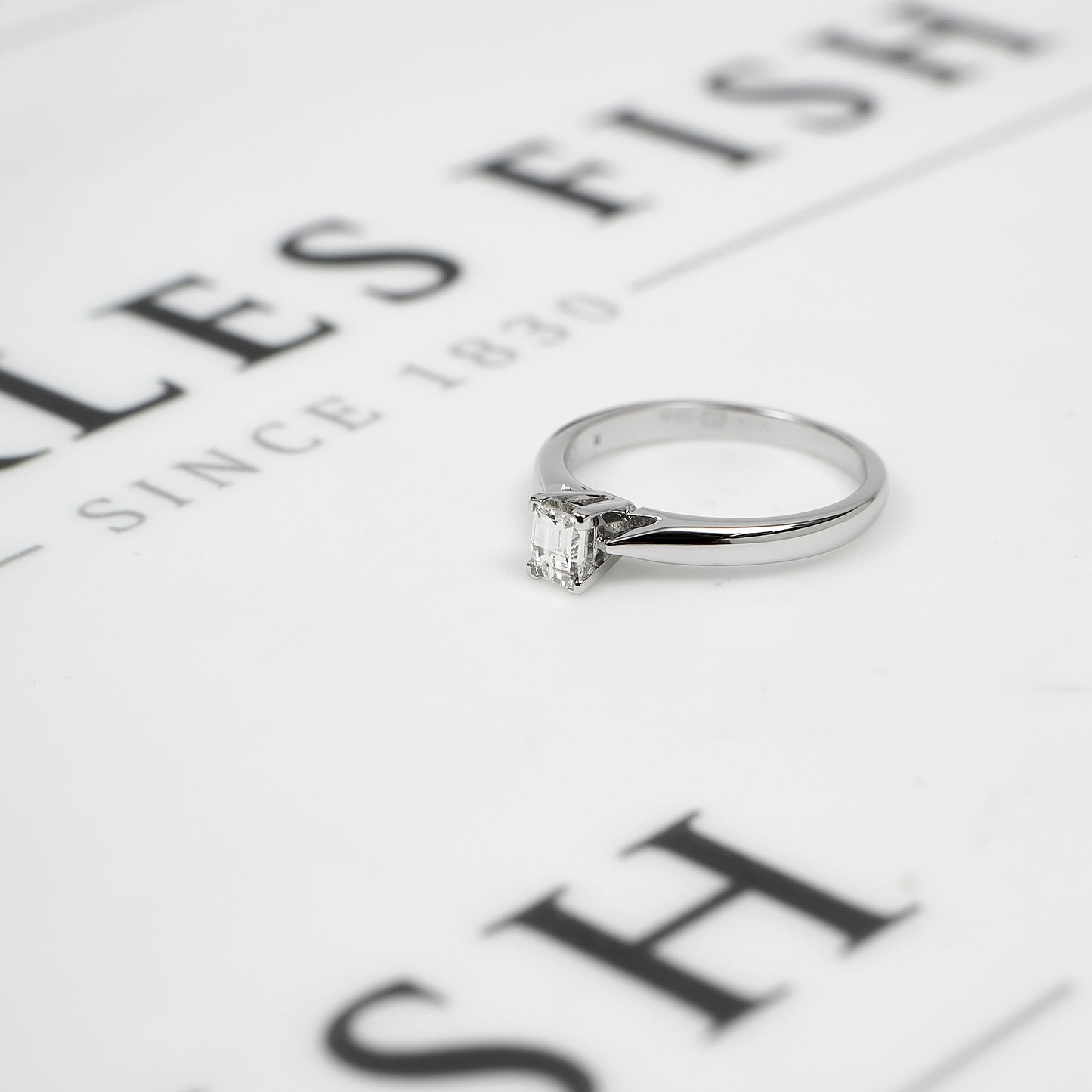 Pre-Owned 18ct Rectangular Millennium Cut Diamond Ring
