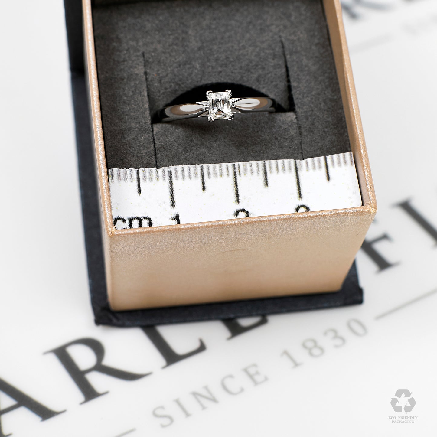 Pre-Owned 18ct Rectangular Millennium Cut Diamond Ring
