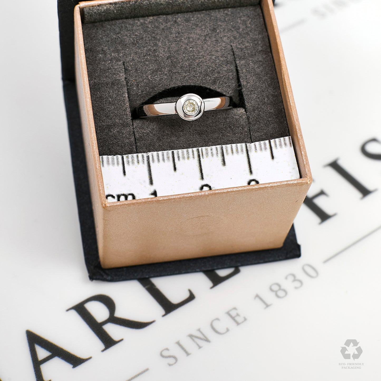 Pre-Owned 9ct White Gold Diamond Rubover Ring Size N