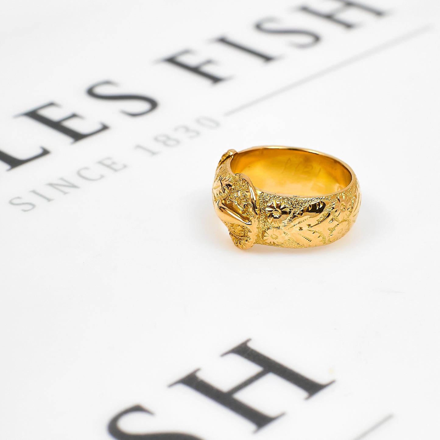Pre-Owned 18ct Gold Vintage Buckle Ring Chester Hallmark Size L