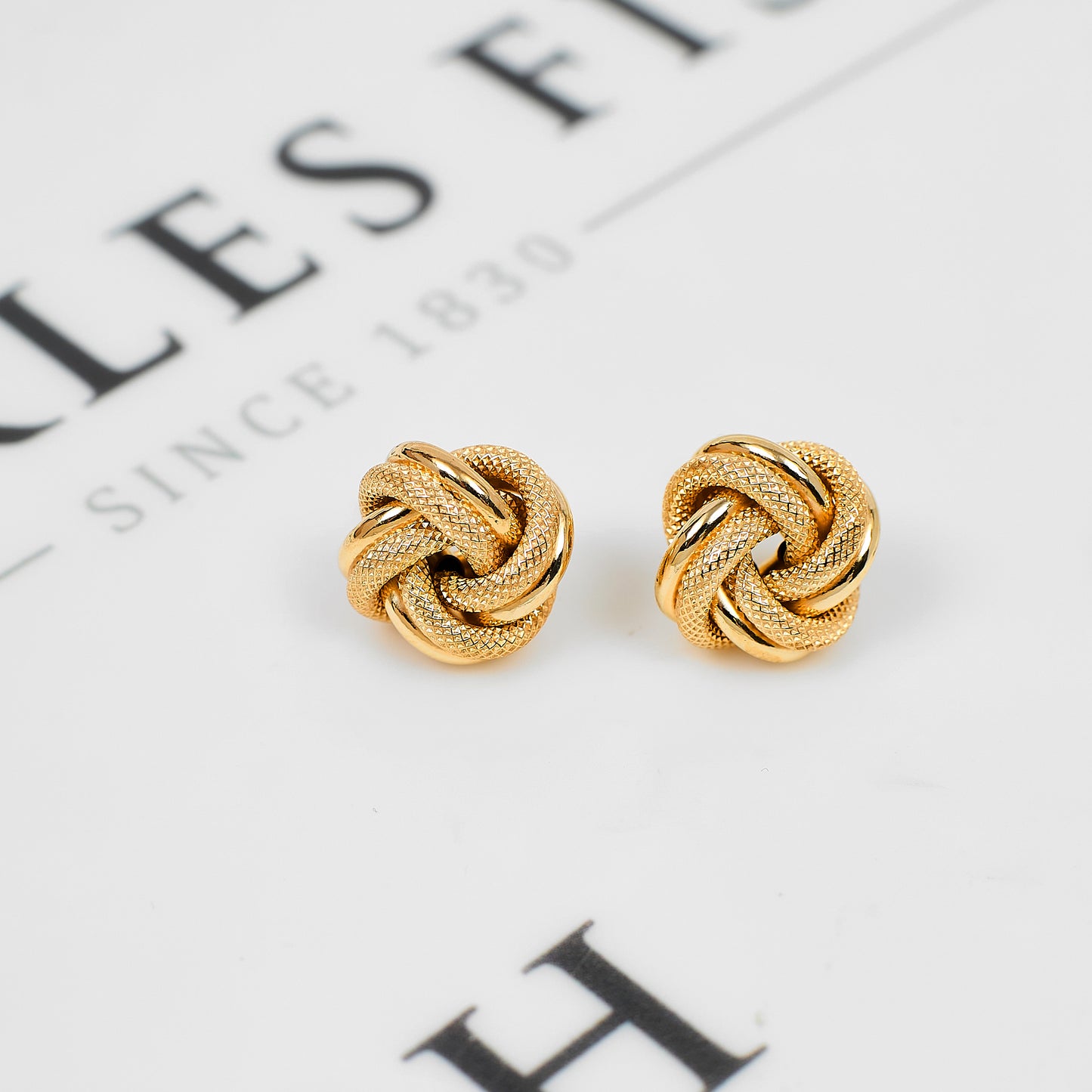 Pre-Owned 9ct Gold Knot Stud Earrings