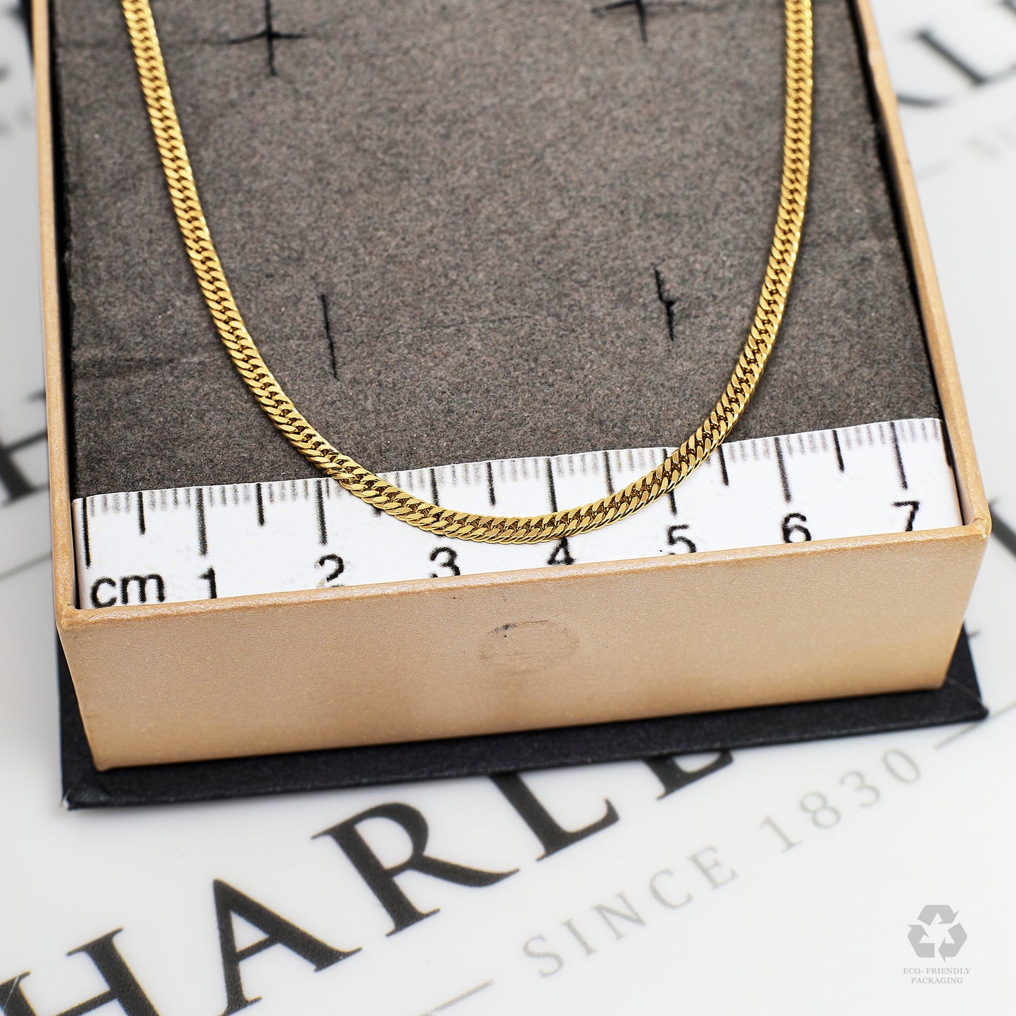 Pre-Owned 9ct Gold Curb Chain Necklace 20 Inch