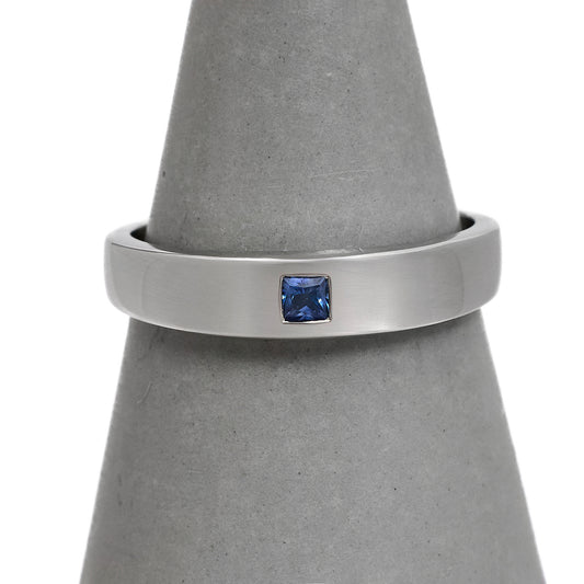 Pre-Owned 9ct White Gold Square Sapphire Ring Size O