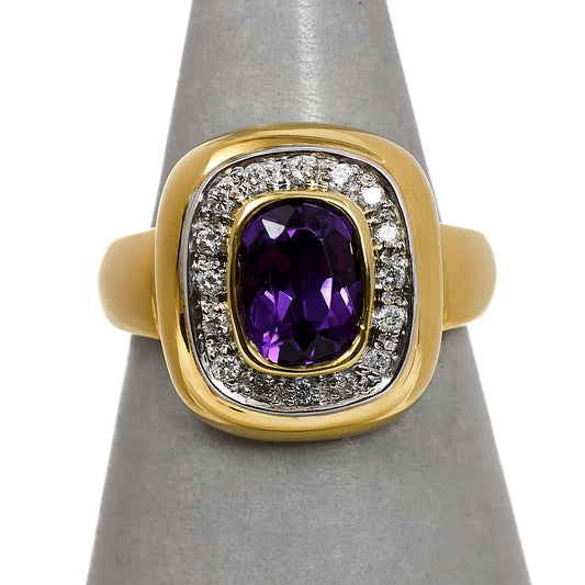 Pre-Owned 14ct Gold Amethyst & Diamond Cluster Ring Size M.5