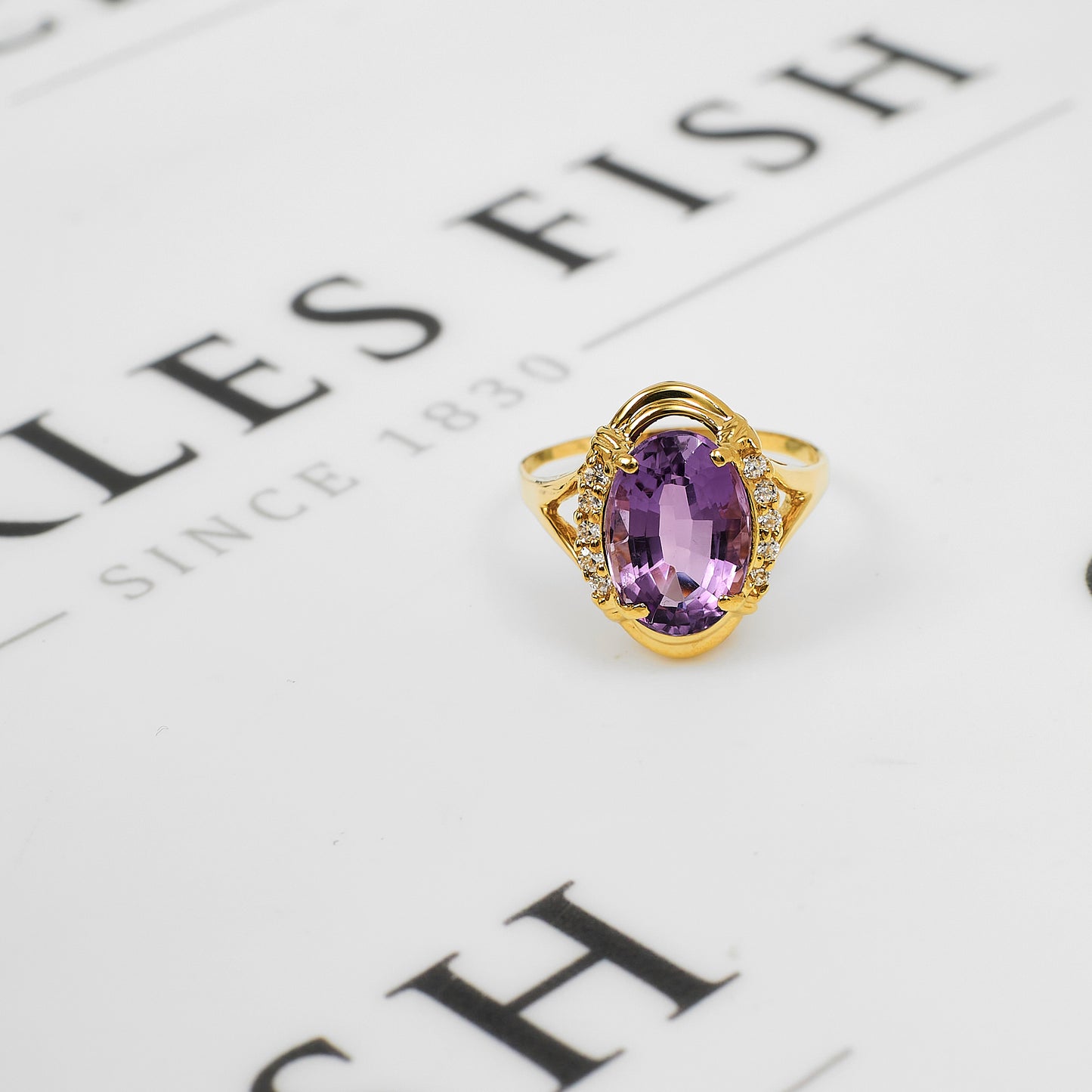 Pre-Owned 14ct Gold Oval Amethyst & White Zircon Ring Size Y