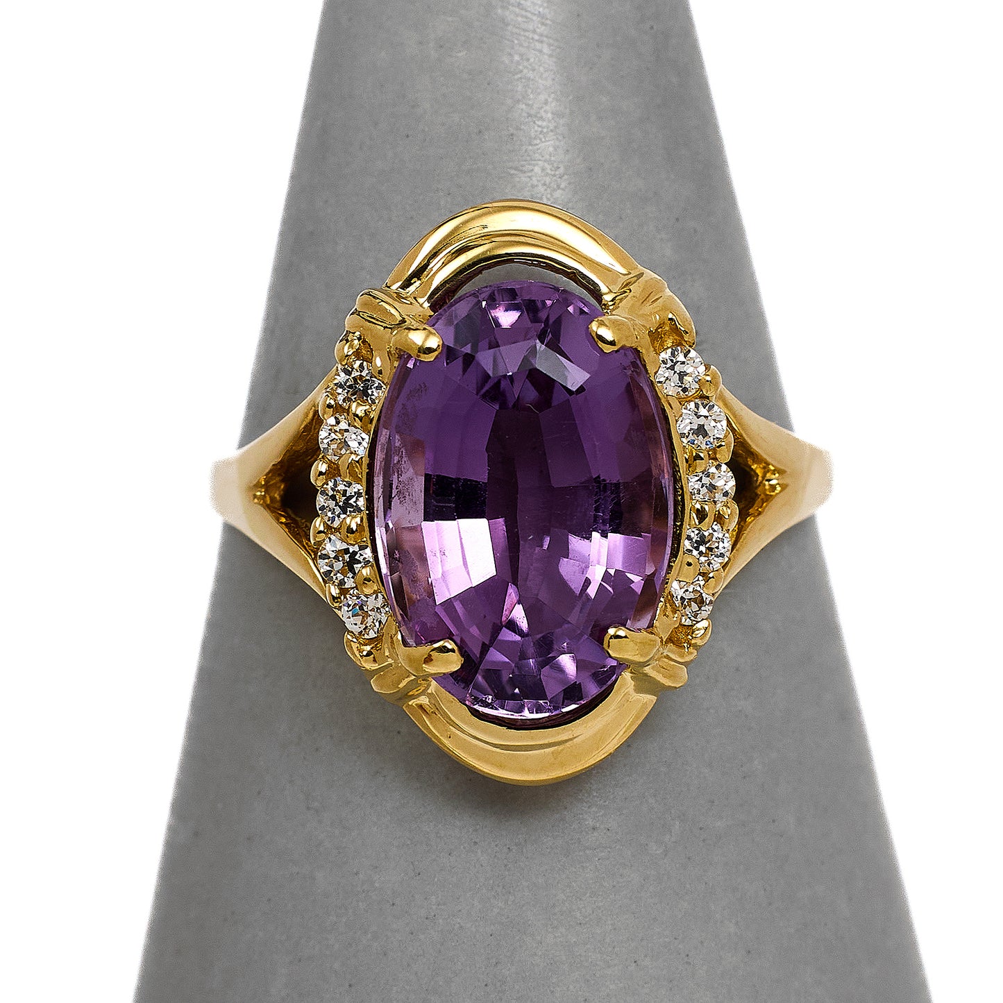 Pre-Owned 14ct Gold Oval Amethyst & White Zircon Ring Size Y