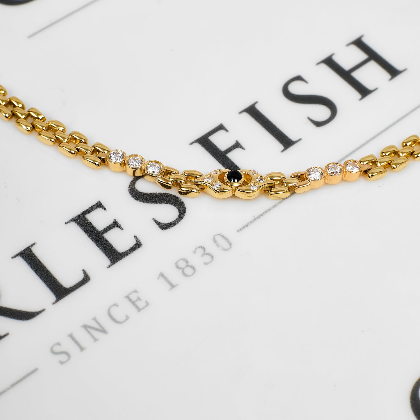 Pre-Owned 14ct Gold Cabochon Sapphire & CZ Bracelet