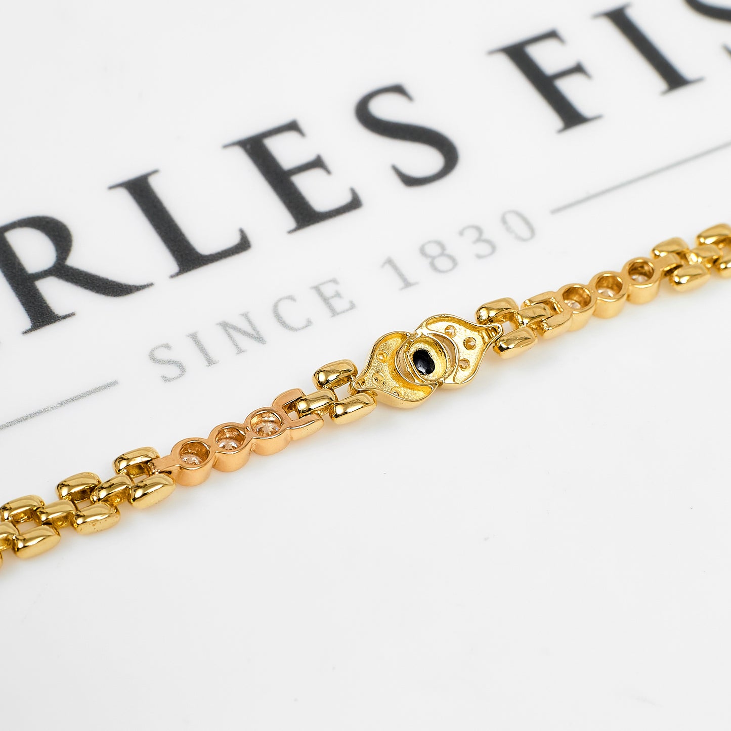 Pre-Owned 14ct Gold Cabochon Sapphire & CZ Bracelet