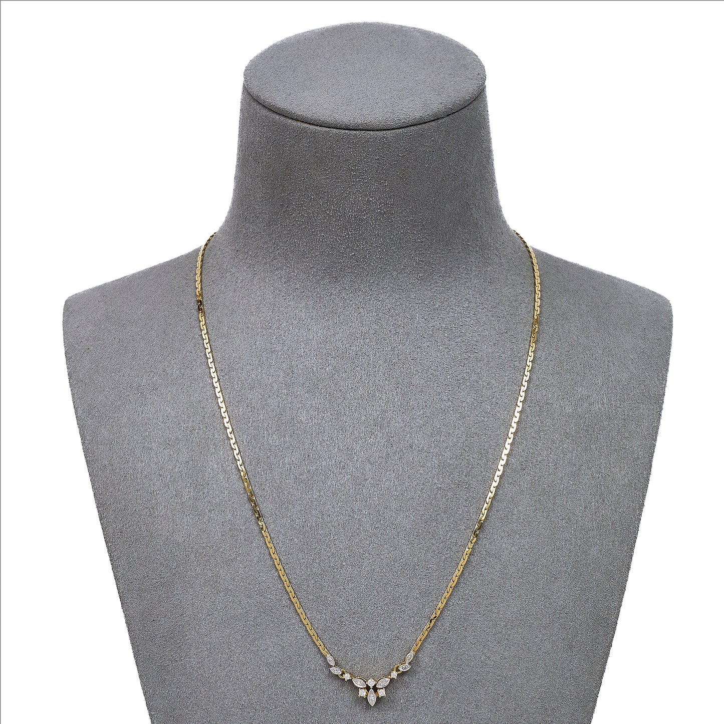Pre-Owned 14ct Gold 10 Diamond Centre Dress Necklace 18 Inch