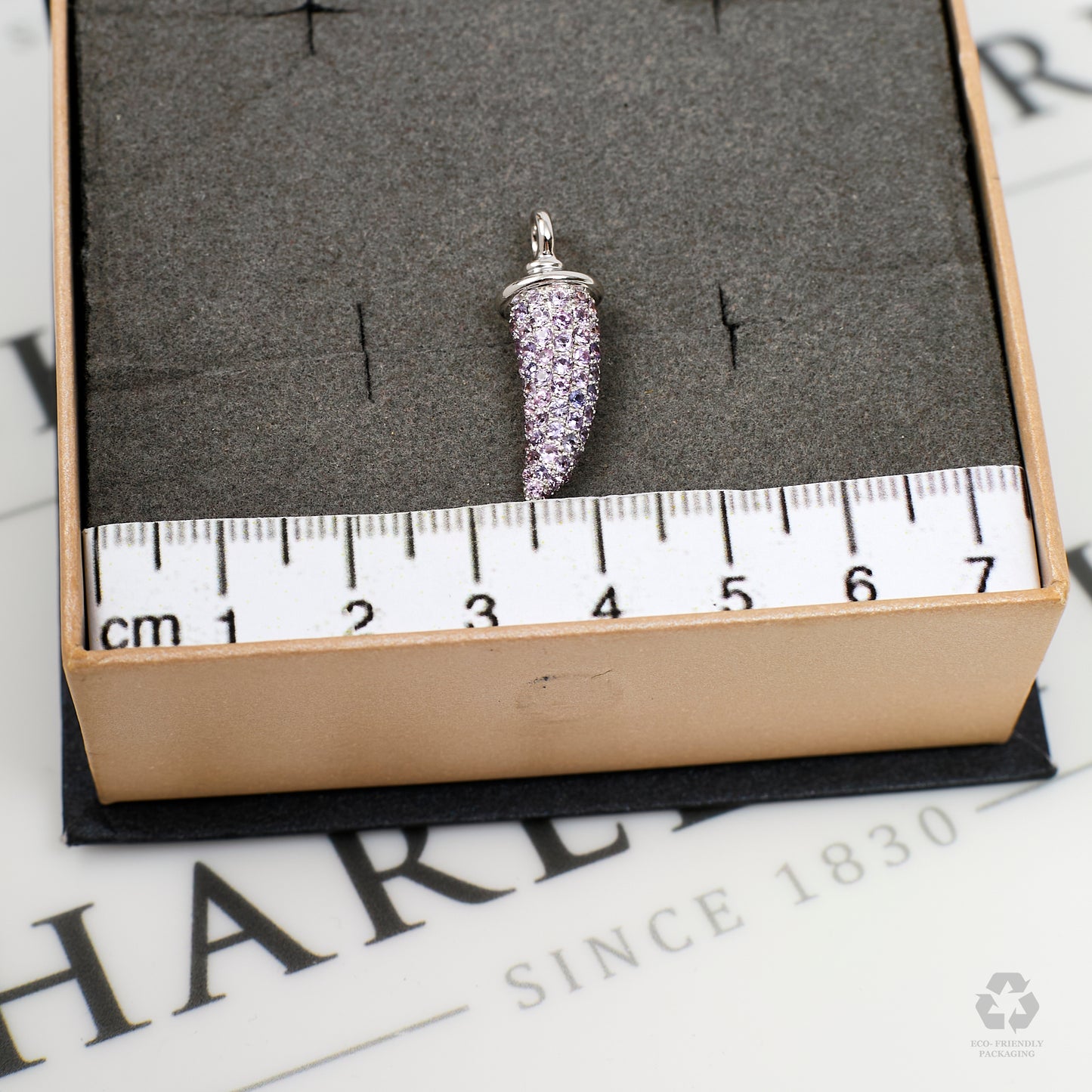 Pre-Owned 18ct White Gold Pink Sapphire THEO FENNELL Pendant