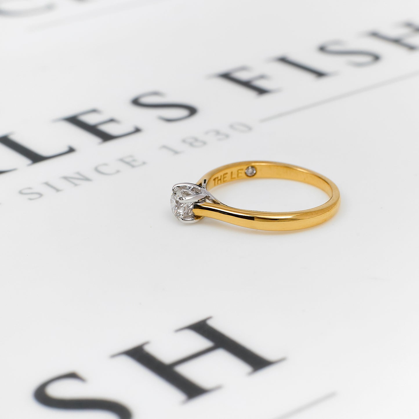 Pre-Owned 18ct Gold Diamond Ring Size N