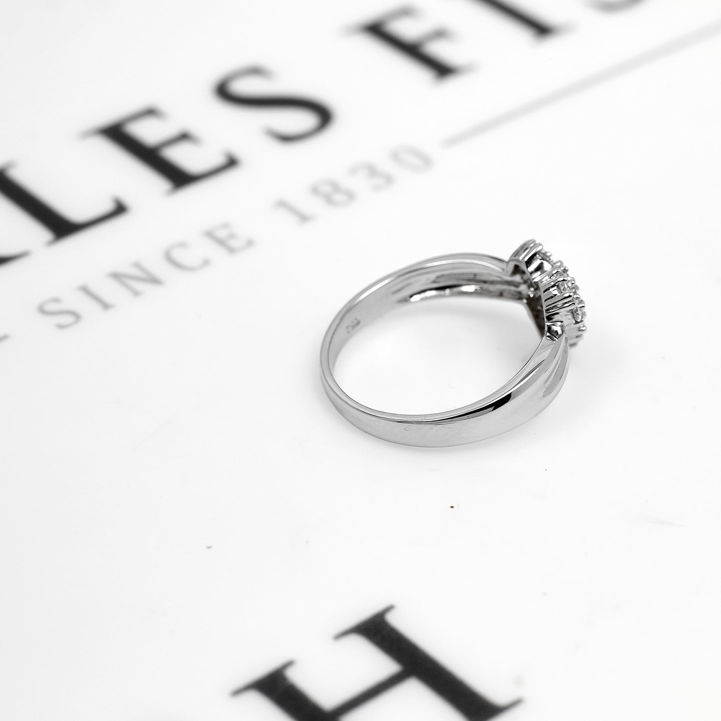 Pre-Owned 18ct White Gold Diamond Heart Ring Size N