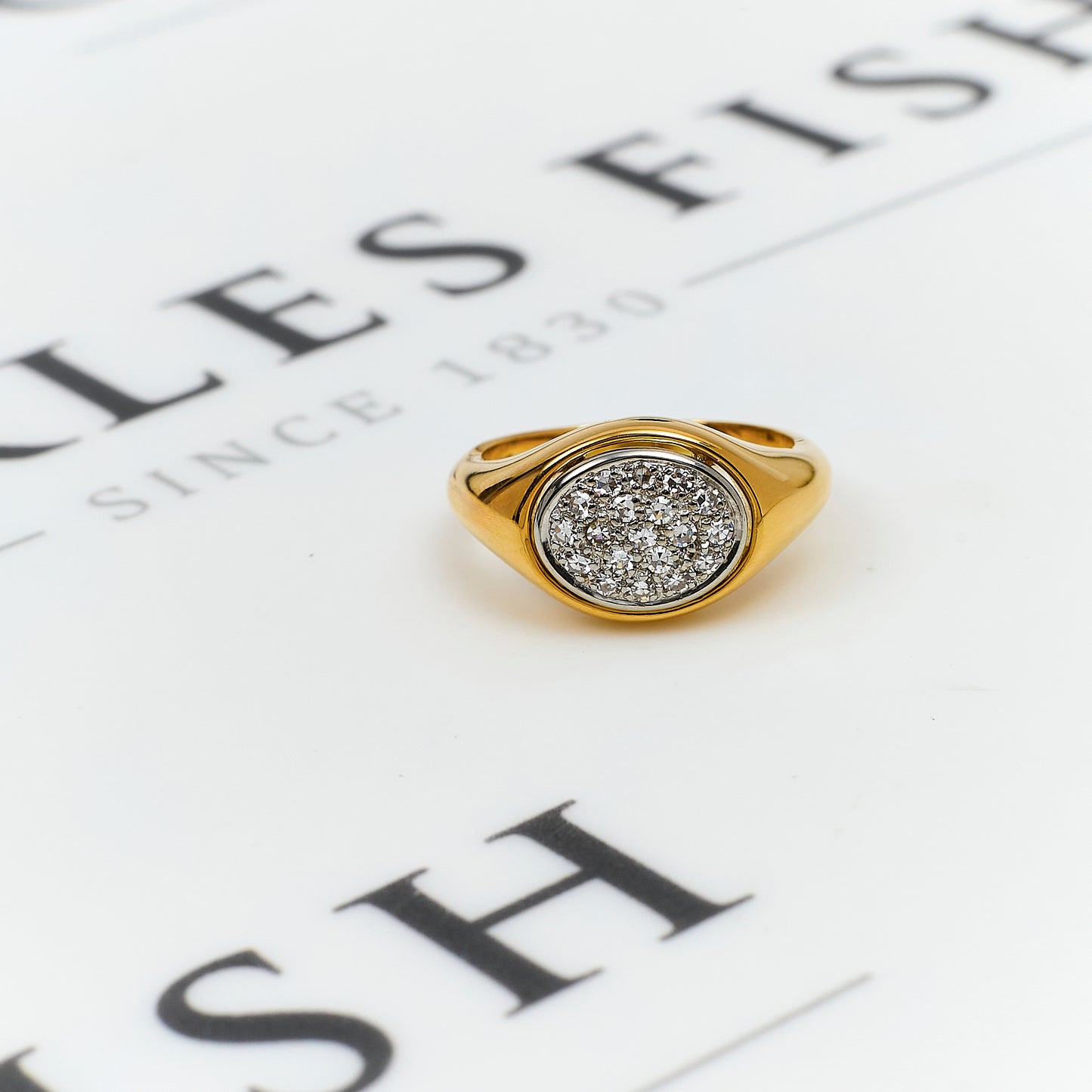 Pre-Owned 18ct Gold Oval Multi Diamond Signet Ring Size N