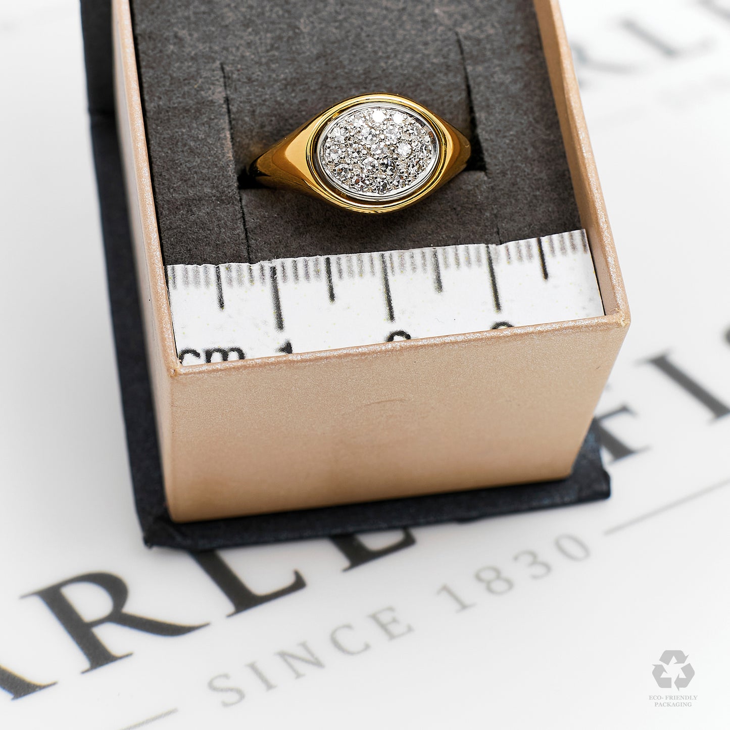 Pre-Owned 18ct Gold Oval Multi Diamond Signet Ring Size N